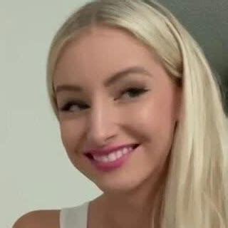 Bella Rome Close Up Masturbation Video Leaked